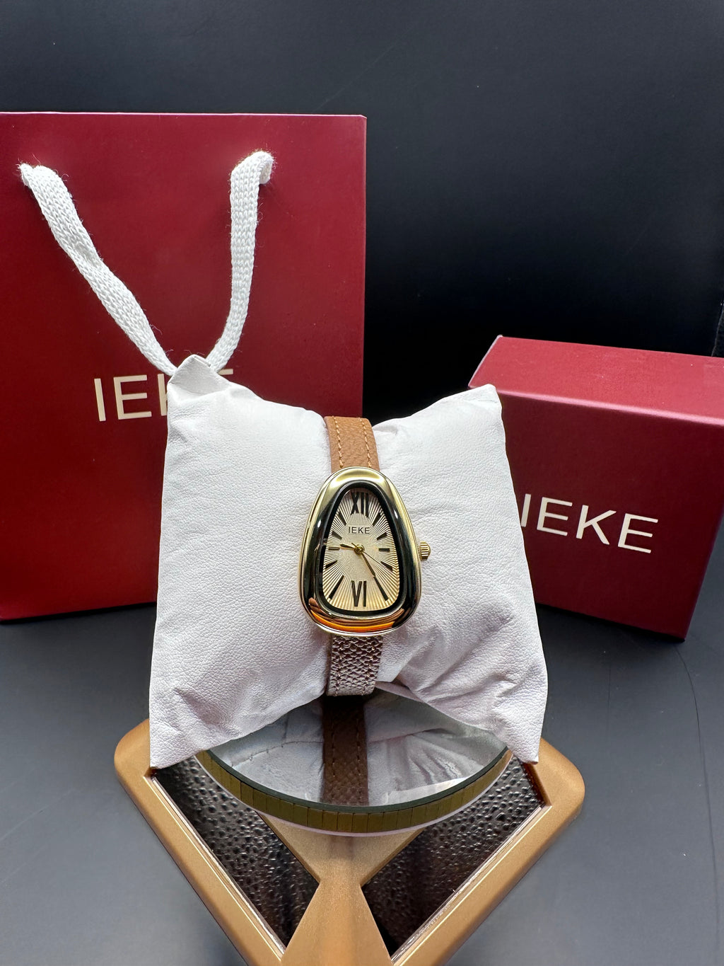 Montre IEKE original avec boite et sac shopping 🛍️